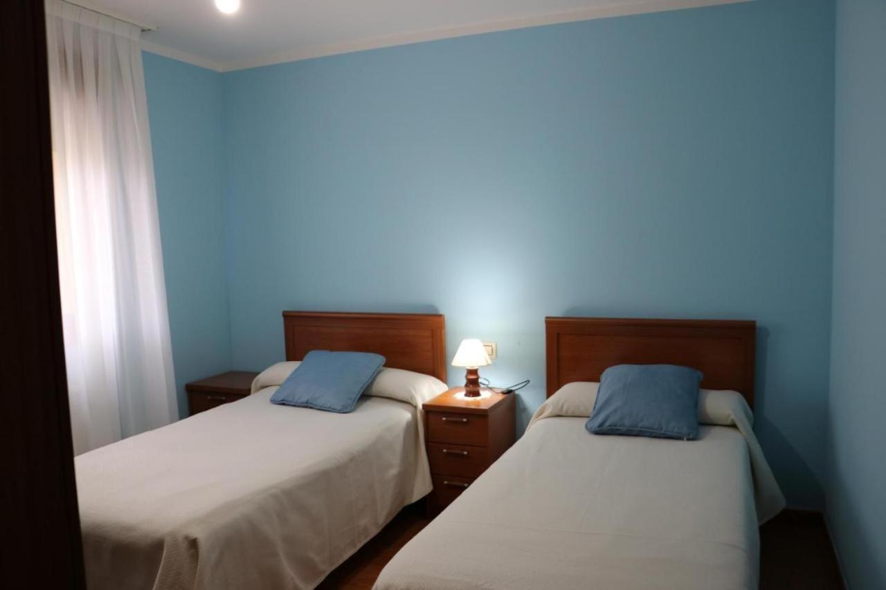 Apartamentos Rurales Andrea 利亚内斯 外观 照片
